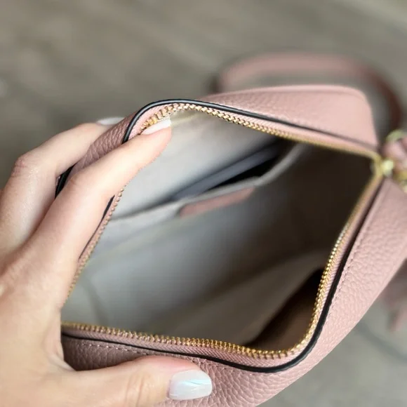 Gucci Pink SoHo Disco Bag - Picture 8 of 8